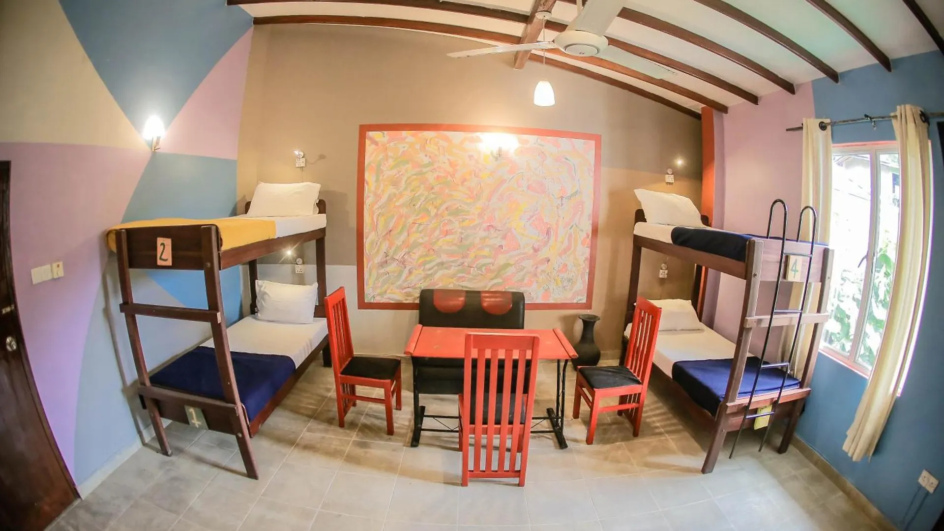Funk Bunks - Mount View Sri Lanka